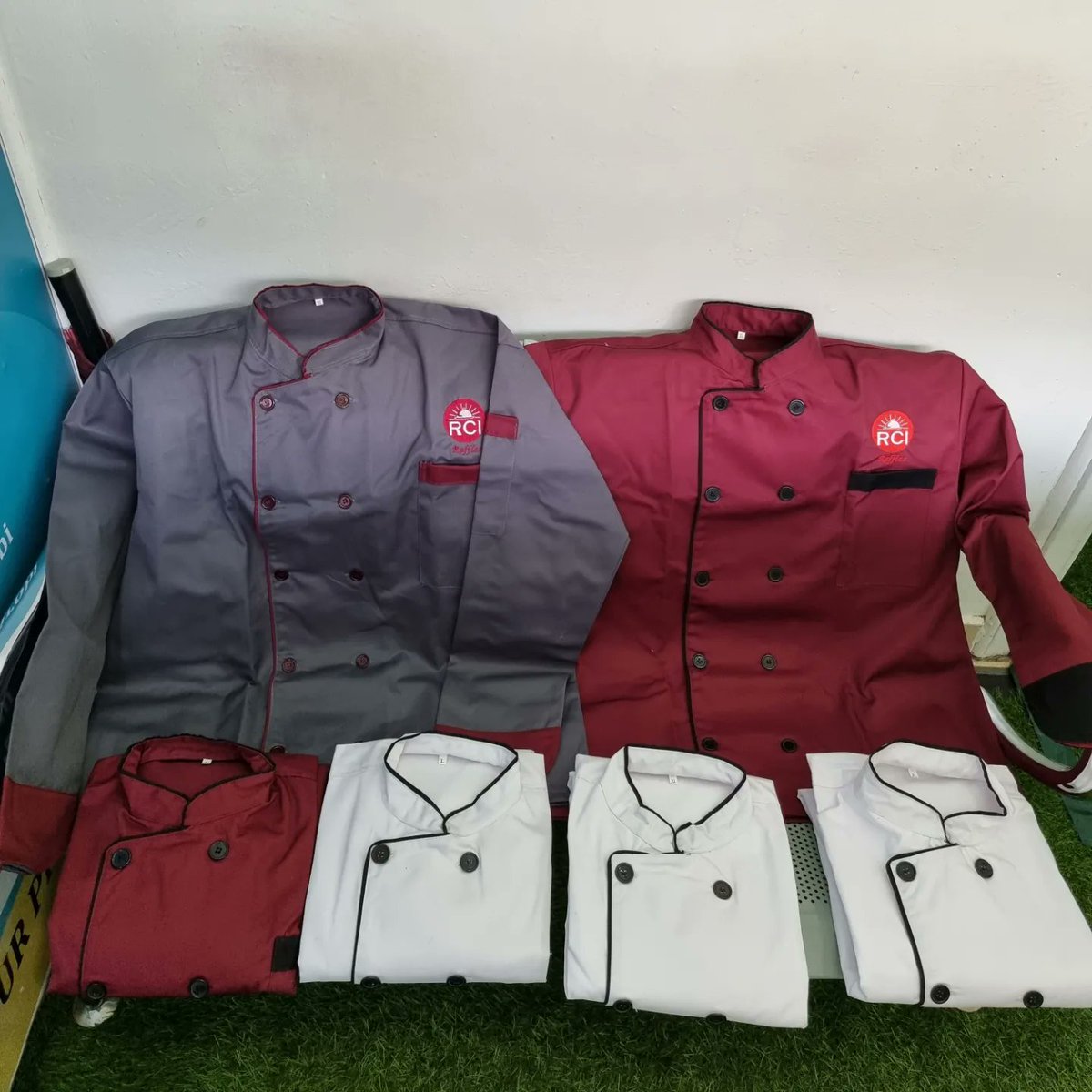 BrandsCj's tweet photo. Customized #ChefJackets for Restaurants & Hotels. Available in variety of colours & sizes.
Branded with company logo & details. We do countrywide deliveries within 24hrs. Contact us
βοΈ Call/Text/Whatsapp 0723828823/0737266534 info@cjaybrands.co.ke https://t.co/pnqZxOKDxp https://t.co/LMF6vYY1MN