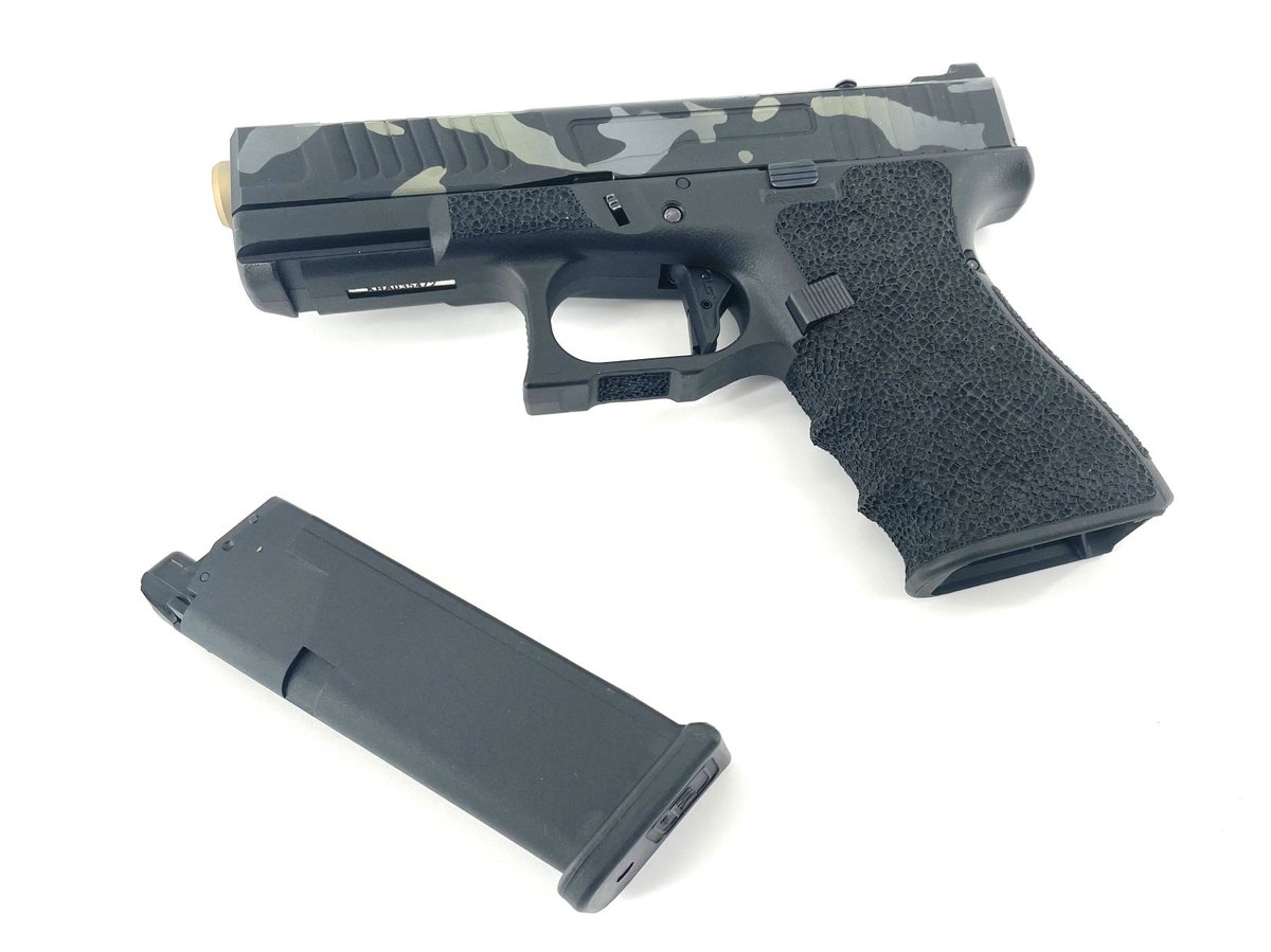 ShopMga's tweet image. 新規コンプリートガン製作致しました。
UMAREX G19 Gen4をベースに
各部パーツ変更、ＭＣＢＫ塗装、ステップリング加工等
施しております。
トリガー色違い各１本と数が少ないので
気になる方はお早めにお求め下さい。
store.shopping.yahoo.co.jp/mga-shop/mgahd…
store.shopping.yahoo.co.jp/mga-shop/mgahd…
#Glock #G19 #Fowler #GBB #MC