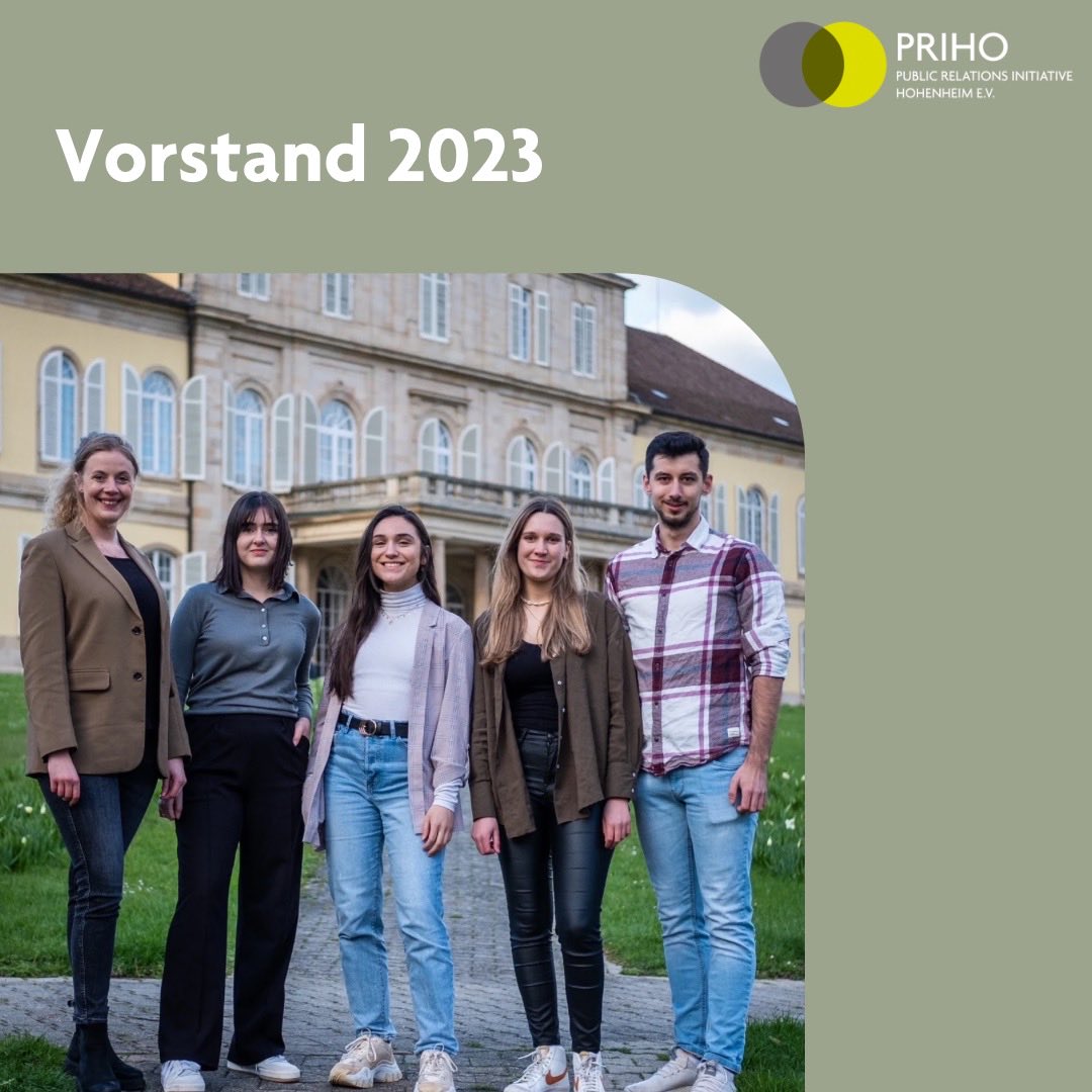 Seit Ende Januar ist unser PRIHO-Vorstand für das Jahr 2023 im Amt - es wird Zeit, euch die Vorstandsmitglieder genauer vorzustellen. In den nächsten Tagen folgen Bilder und ein kleines Q&amp;A.💚
(v.l.n.r. Clara Würkner, Emilia Schulte, Yasmin Bouaouaja, Leonie Klein, Lorenz Wöhrl)