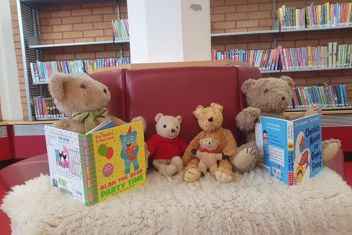 BarnetLibraries's tweet photo. NEW free Stories and Rhymes session starts at #edgwarelibrary on Thursday 20 April at 2.15pm. Aimed at over 2's we'll be sharing stories, books and rhymes. Booking info at https://t.co/sb0BvCUxHN
#edgware @YourEdgware @ehrs3549 https://t.co/nzEP9tR34k