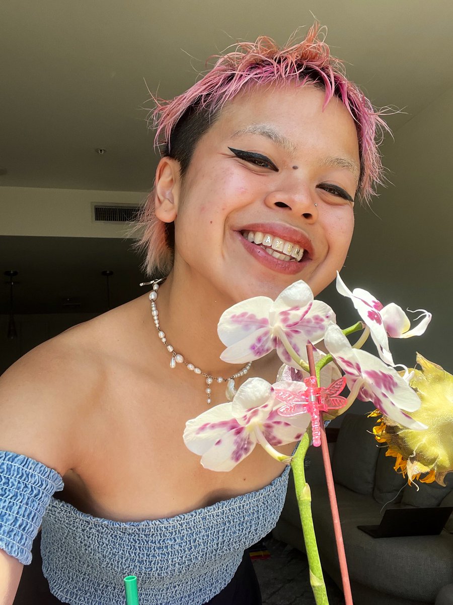 abi balingit 🌸 MAYUMU OUT NOW! 🌸 tweet media