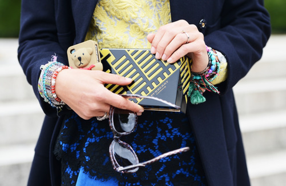 iPhone Case Mania tweet media