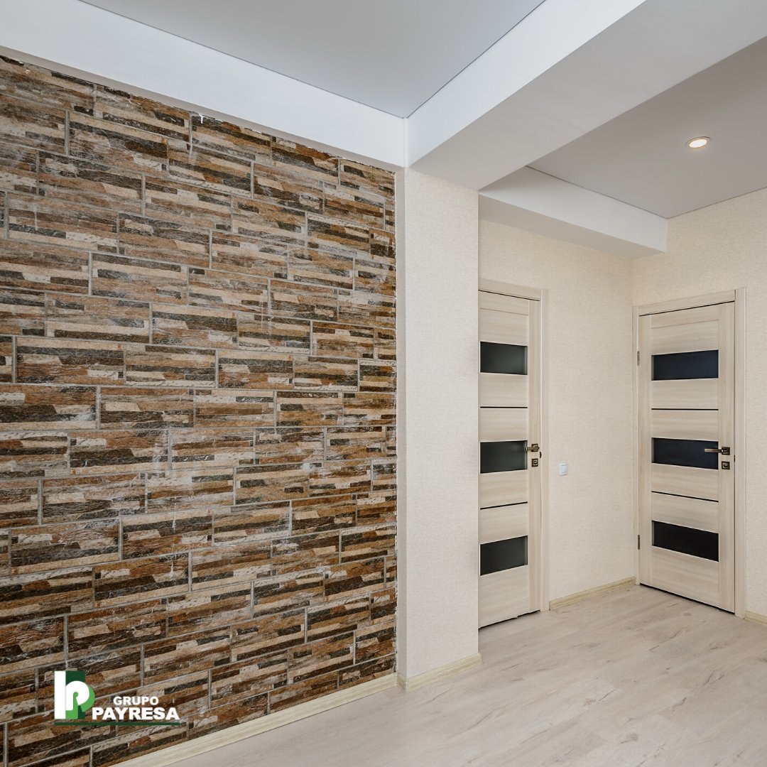 Si estás pensando en dar un toque moderno a tus paredes, los frisos son la mejor opción.

Actúan como aislante tapando incluso al temido gotelé 😧, ofrecen una gran variedad de diseños y formatos.

 Descúbrelos ➡️  payresa.com/friso/