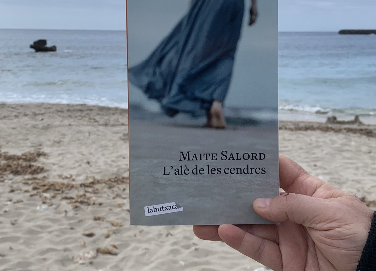 📘Si voleu llegir les primeres pàgines de L’alè de les cendres, la història d’una nissaga familiar entre la guerra civil i la primera postguerra a les Illes, només heu d’obrir aquest enllaç ⬇️
google.es/books/edition/…