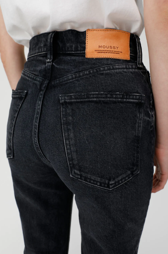MOUSSYVINTAGE's tweet photo. Perfect fit

MVS SKINNY

MOUSSY VINTAGE

https://t.co/VXL1XcW88M https://t.co/uaajwMrtMA