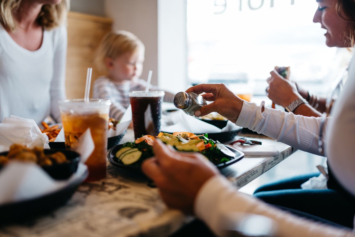 GroundEats's tweet photo. Enjoy a meal at one of our convenient, family-friendly locations in either Cool Springs or Franklin. Or order it for takeout fresh with Ubereats or DoorDash π
#ubereats #doordash #takeout #delivery #groundrestaurant #franklintn #coolspringstn #restaurant #freshfood https://t.co/Vg6JFekzhN