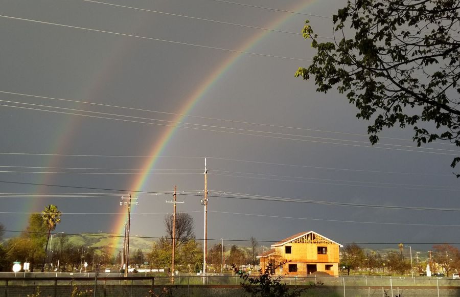 Good morning, Friends. In Oct. 2017 a wildfire jumped Hwy 101 in Santa Rosa and, among other devastation, leveled 1,300 homes in Coffey Park. The next Spring, this double rainbow appeared over the first rebuilt home and I love this photo. #hope  #SignsAndWonders 🌈 📷 Katie Rude