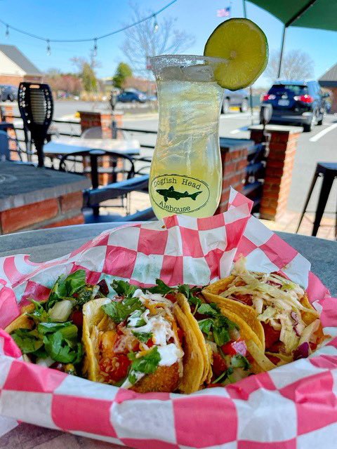 It's Street Taco Tuesday!  Get $2 street tacos from 4pm-close every Tuesday in April!  Pairs perfectly with our new margarita menu 🌮🍹