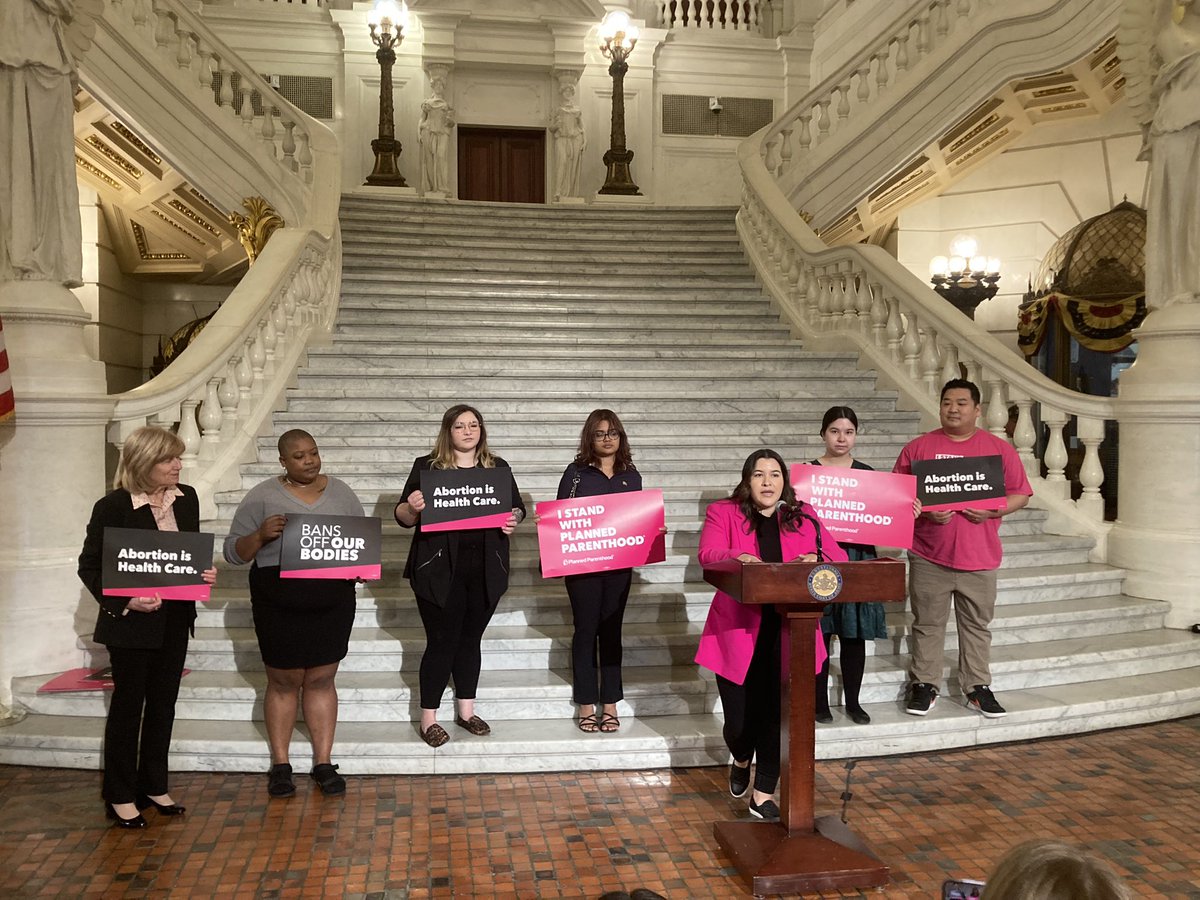 WomensLawProj's tweet photo. We’re at the Capitol in Harrisburg to call on the Shapiro Administration to defund anti-abortion crisis pregnancy centers #CPCAccountability https://t.co/6lG2WoTvCQ