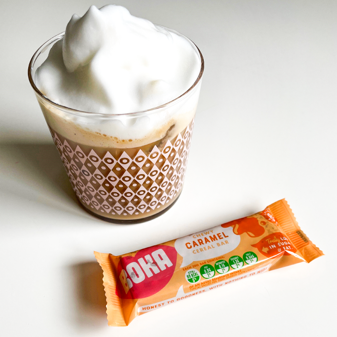 Looking for a bit of #afternoon sweetness? 

Why not help yourself to a creamy, frothy #icedcoffee perfect alongside a #lowsugar #Caramel BOKA bar - Delicious! ☕