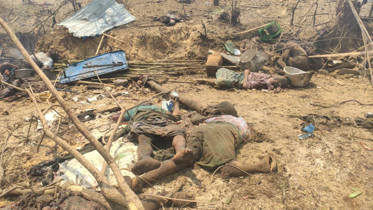 yangxingpeng's tweet photo. The world is watching on Myanmar crisis without any action for Junta.
#WhatsHappeningInMyanmar 
#sagaing https://t.co/RUJ9ajMWQk