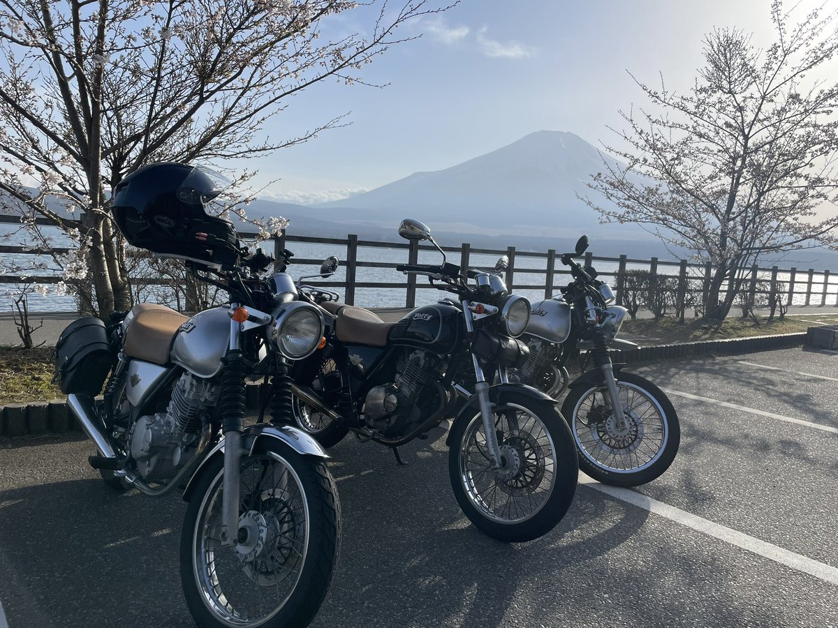 Volty_0025's tweet photo. ボルティミーティングin奥多摩→どうし道

ポカポカ陽気のなかのツーリングでとっても気持ちよかったです🌸 https://t.co/SLR6tTODhz