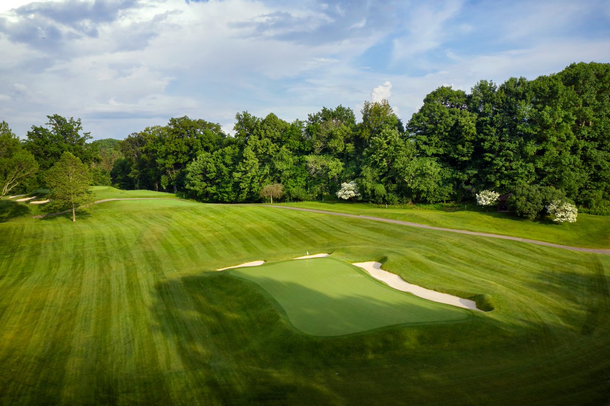 GOLF_com's tweet photo. Next stop on the major calendar: Oak Hill Country Club

PGA Championship, May 18-21 👀 https://t.co/QgfEzYlHMd