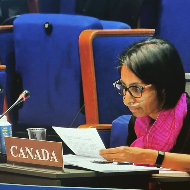 CanadaGeneva's tweet photo. Applications are now open for the Sumita Internship in International Security. In memory of 🇨🇦 diplomat @sumita_dixit - beloved colleague, fighter for a better world, legacy builder.
Apply before April 28 👉🏿 https://t.co/iZS1TalE9i
#WomenPeaceSecurity @WPSNCanada https://t.co/xr6wIN0hOA