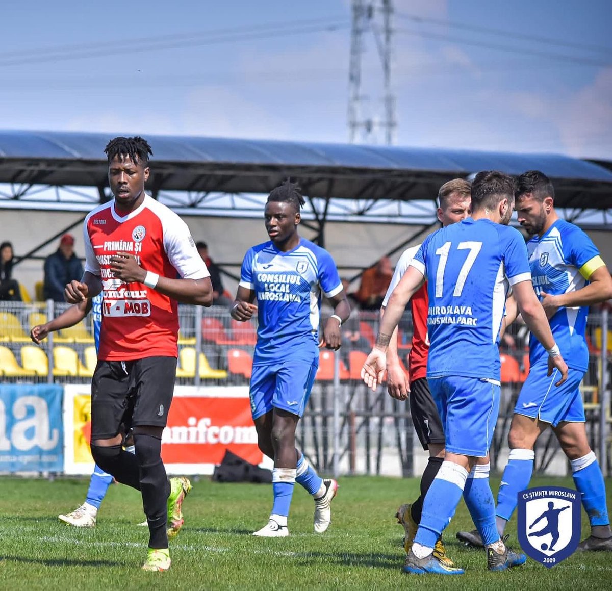 Bayoradegboyega's tweet image. ROMANIA: Nigerian youngster Bolu Pascal scored a goal and assisted another as Somuz Falticeni lost 4-3 to Stiinta Miroslava on Monday.

The former @Right2WSC &amp;amp; FC Van striker shone like a million star in the 7 goal thriller.

It's his second goal in 4 games .