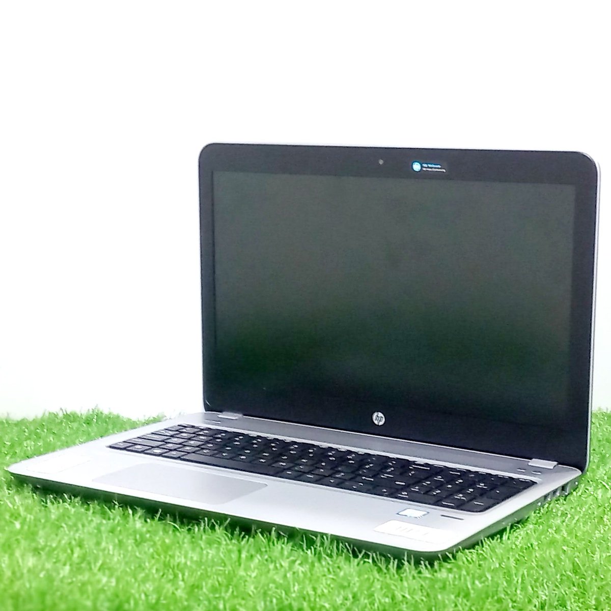 ITZONEELCTRONIC's tweet image. HP ProBook 450 G5 Laptop 
Intel Core i5 7th Generation Laptop 
8GB Ram 
256GB SSD
Contact 0326 5974741 
.
#HP #itzoneelectronics #hplaptop #450g5 #7thgeneration #hpprobook #probook