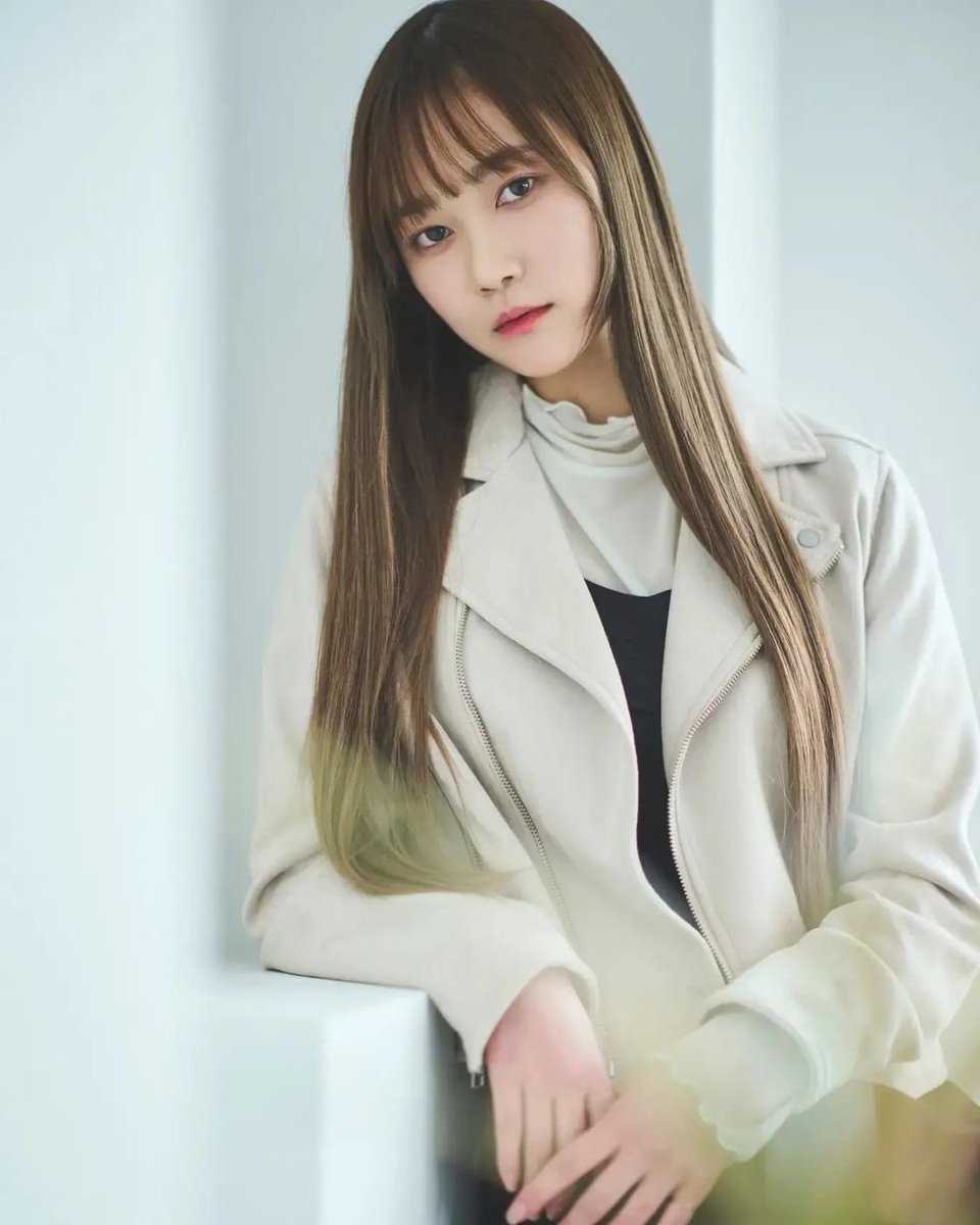 koeunification's tweet photo. now i know why hina keeps on telling us to wait IT'S SO FUCKING WORTH IT😭 https://t.co/IoHmhkJWf0