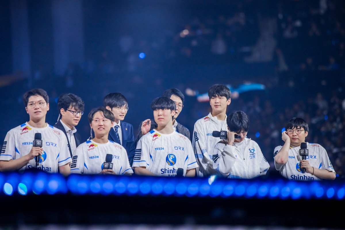 KevinKim0_0's tweet photo. None of the 2022 DRX members from their World Championship run has managed to qualify for #MSI2023

HLE Kingen, ZEKA, Mowgli - 4th in #LCK
DK Deft - 5th in #LCK
DRX Juhan, BeryL, Shine - 9th in #LCK
FLY SSONG - 3rd in #LCS
TL Pyosik - 8th in #LCS https://t.co/LDGoJiEZnD