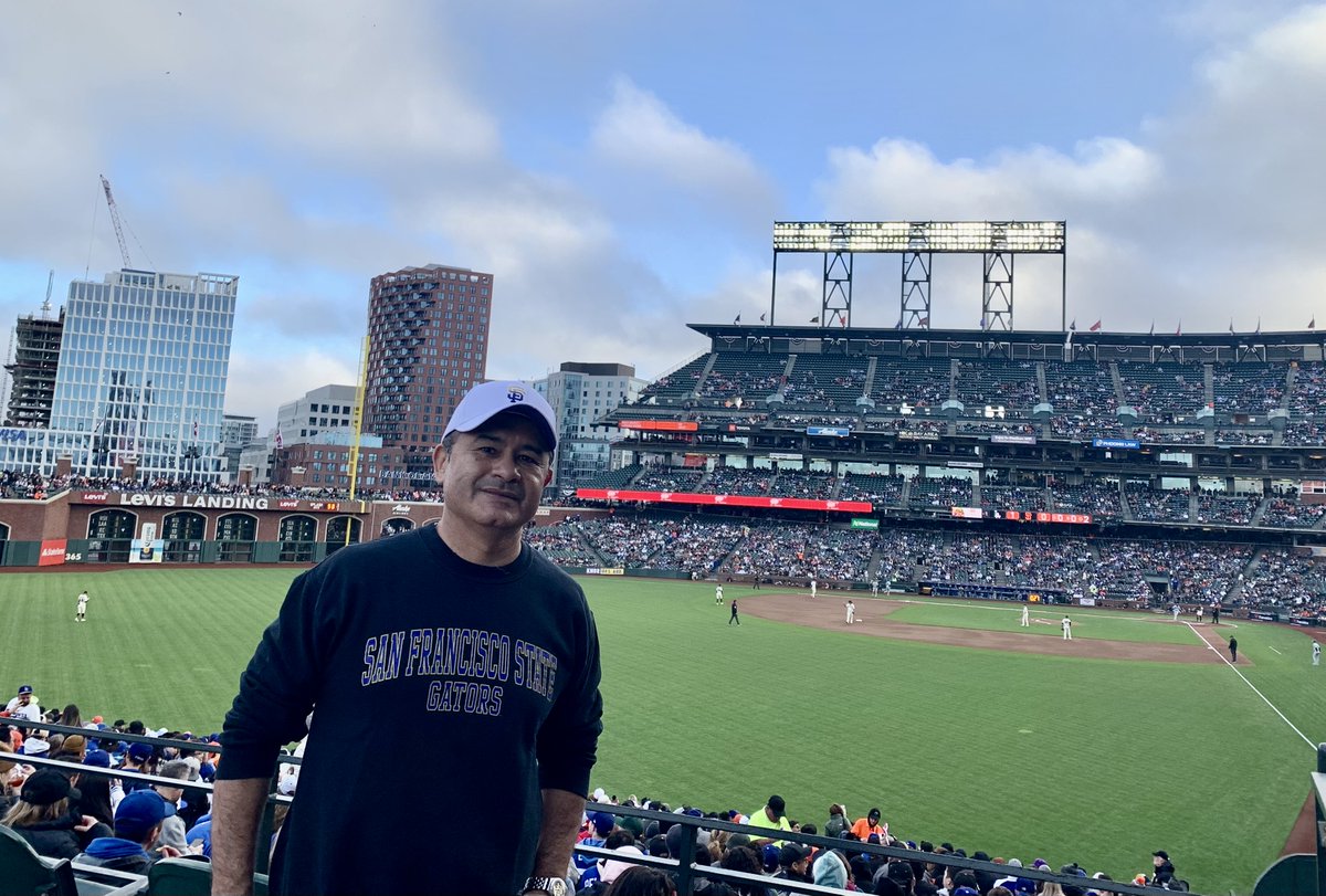 Bernardmend's tweet photo. #SFSU University Night at Giants vs Dodgers at Oracle Park. #BeatLA   @SFSUAlumni @SFSU https://t.co/9mrqRDWukh