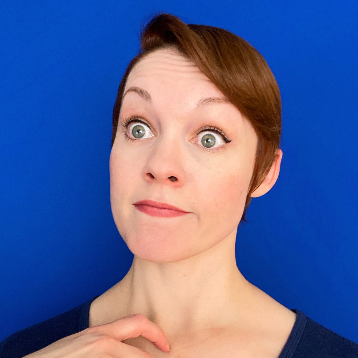 CarolynNarrates's tweet photo. It’s my birthday…please clap.

PS-Woke up this morning having a nightmare about my DAW. Thanks brain!

#birthday #birthdaygirl  #happybirthday #happybirthdaytome #finally40 #forty #fortyyearsold #fortyyearsoldtoday #fortyandflirty #fortyandfeelingfabulous #fortyandfeelingit https://t.co/hkc5tcBiNG