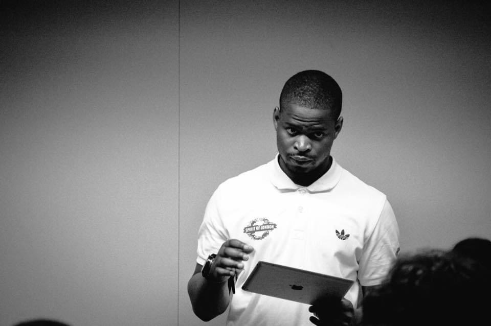 TrowsdaleGary's tweet photo. The studious look @Darwin1Bernardo that says โWe got thisโ @SpiritofLondon @OneBigCommunity #Sola #1bc https://t.co/uApfbrEOry