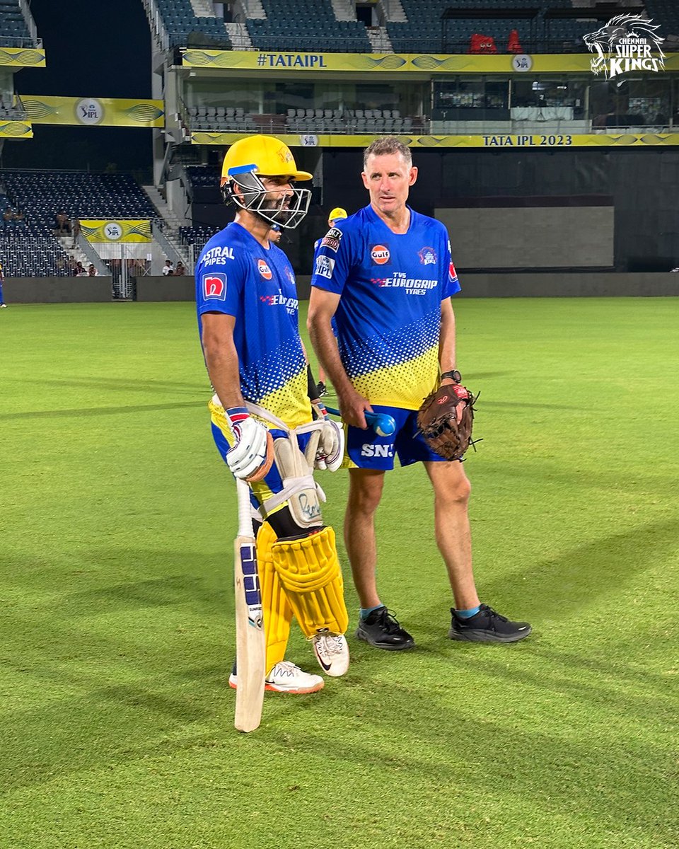 TeamAjinkya's tweet photo. #WhistlePodu #Yellove @ajinkyarahane88 https://t.co/LTZuGktS5B