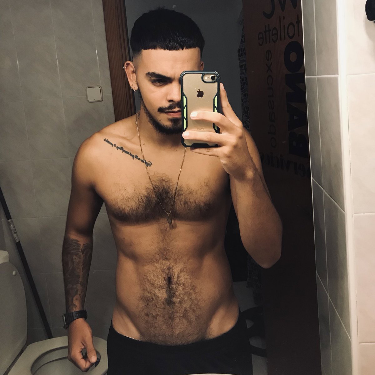 Trabaja lo exterior como lo interior y lograrás un equilibrio contigo 💆🏽‍♂️⚡️
