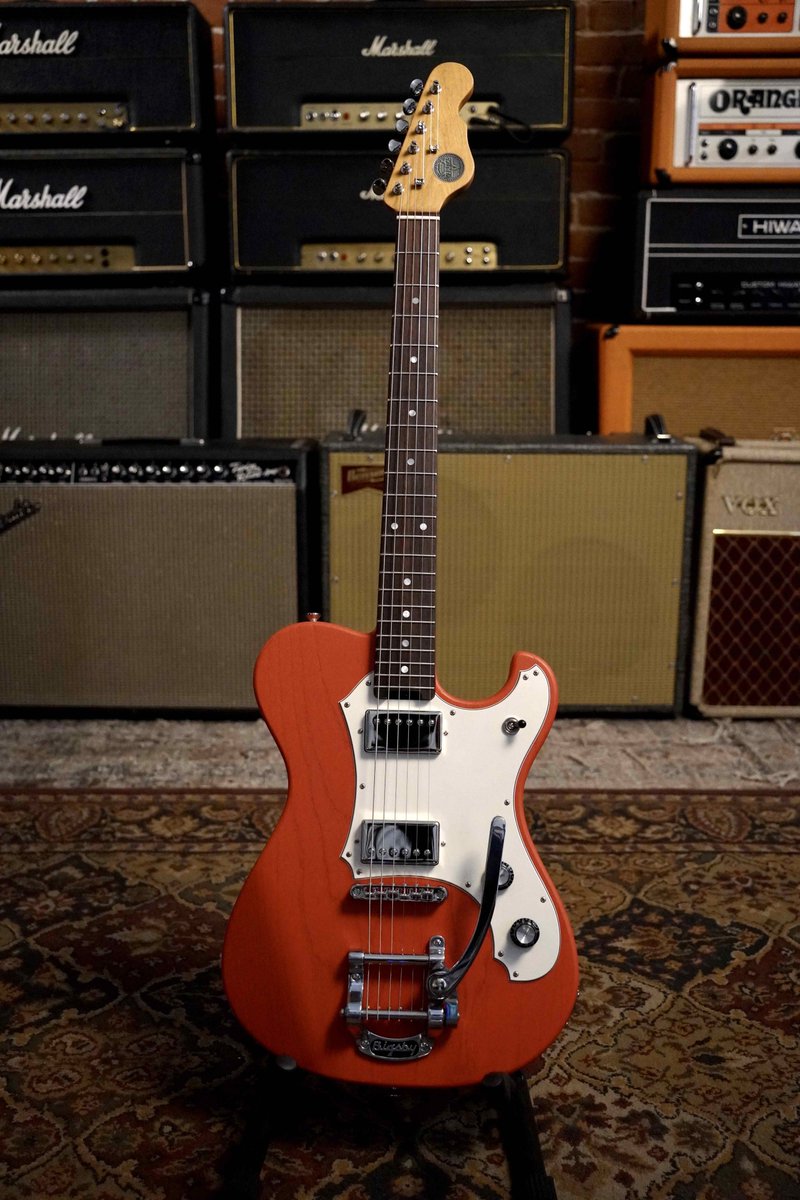 WinMusicStuff's tweet photo. Enter @ToneFactor's giveaway and win a Veritas American Pro Line Portlander guitar. Link: https://t.co/WiubKFILPU
#giveaway #guitar #ToneFactor #VeritasCustomGuitars https://t.co/xSWj92PrP8