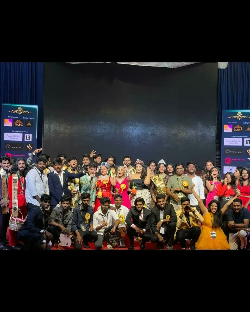 pamnanitechwiz's tweet image. Mr &amp;amp; Miss Grand Tamilnadu #2023

#jury #models #modelshoot #fashionshows #fashionevent #runway #fashionnight #fashioninfluencer #instamodels #publicfigure #fashionmodel #fitnessmodel #beautypageant #designerdresses #makeup #styleblogger #stylefashion #celebration