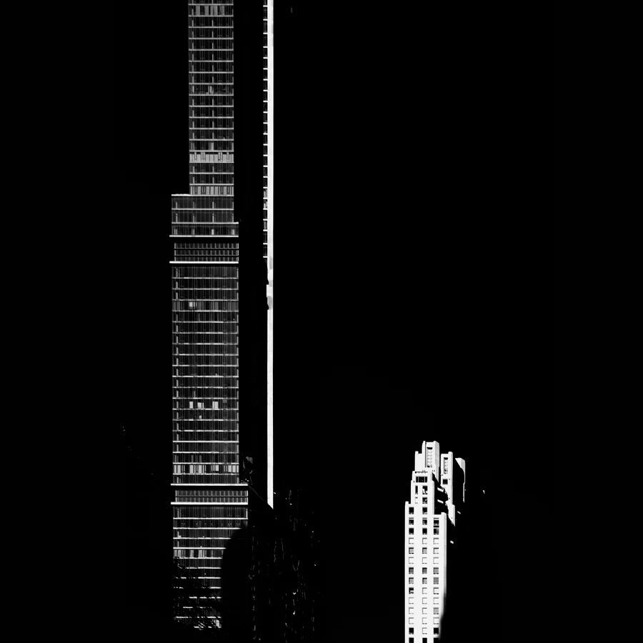 Arquitecturas en clave baja.
---
#composition #contrastphotography #blackandwhitephotography #bnwphotography #joseconceptes #newyorkart #contrast #nycstyle  #minimalism #abstraction #newyorkphoto #abstractart #architecturephotography #newyorkartgallery #newyorkphoto #topnewy…