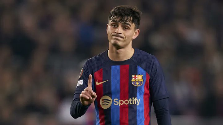 SportssEnzo's tweet photo. Old Pedri🇪🇦🥺 New Pedri🇪🇦😊#foot #football #ancienpedri #nouveaupedri #oldpedri #newpedri #pedrigonzalez #gonzalez https://t.co/nLMUK5FStB