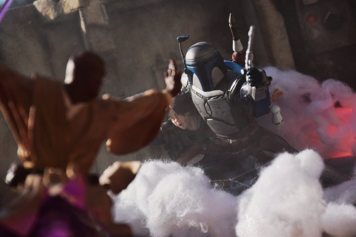ReadFiveDesigns's tweet photo. Come at me
Mace Windu and Jango Fett Star Wars Unleashed line
#readfivestandingby 🚀
#hasbro #starwars #starwarsfigures #macewindu #jangofett #starwarsUnleashed #Unleashed #Unleashedfigures #attackoftheclones #theclonewars #clonewars #toyphotography https://t.co/aU3ZLdtxXy