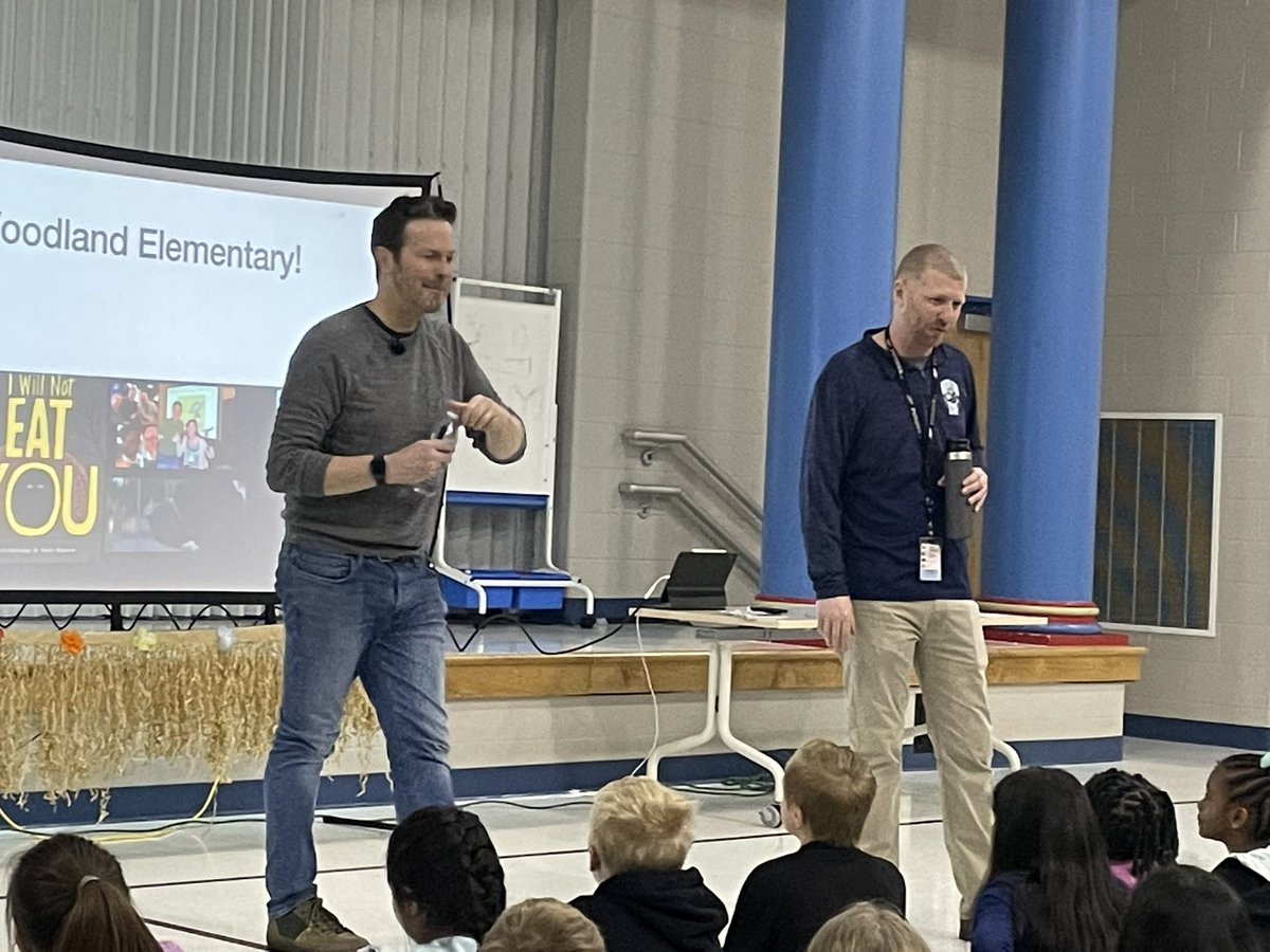 WESTEACH2's tweet photo. @CoachGraup Can’t wait for the kids to get their book!! It was a magical day!!@WES__Sweet ❤️📚❤️ https://t.co/zSfi8BLGLG