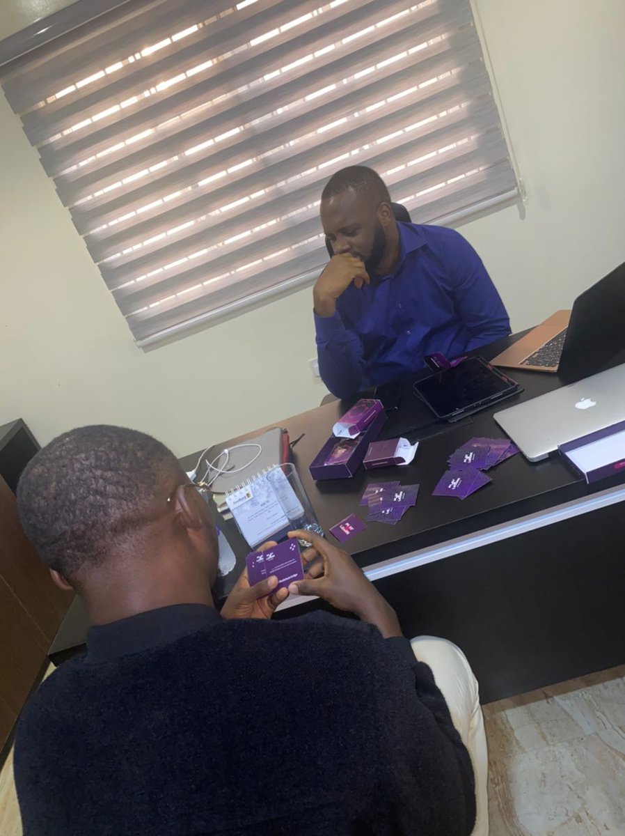 Web3Play2Learn's tweet image. Think you know alot about blockchain ? Try our quiz card game and show off your skills!

 #blockchainquiz #play2learn #tabletopgames #Web3Games