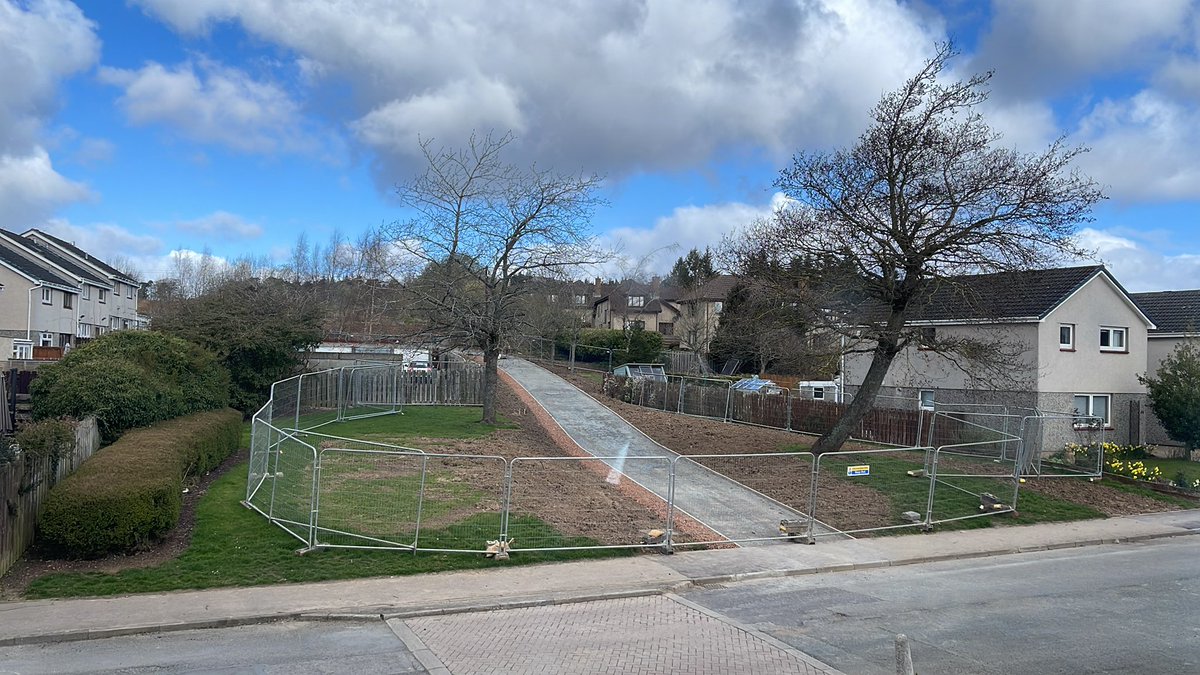 Liam Scott tweet media