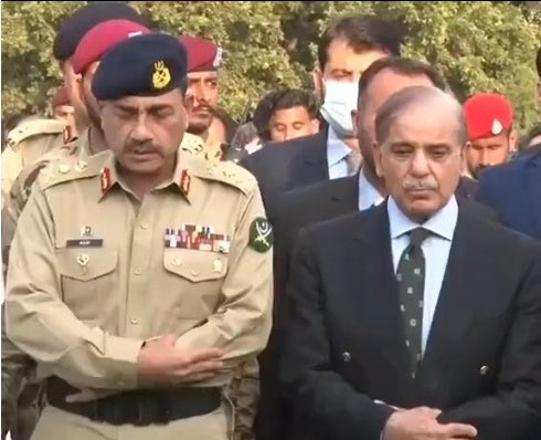 pindiboy59's tweet photo. @RebelByThought انصاف اور جج ایک ساتھ ۔۔۔۔۔۔۔۔مریم نواز بھی اسی طرح قانون بنائے گی https://t.co/WG5kttnecf