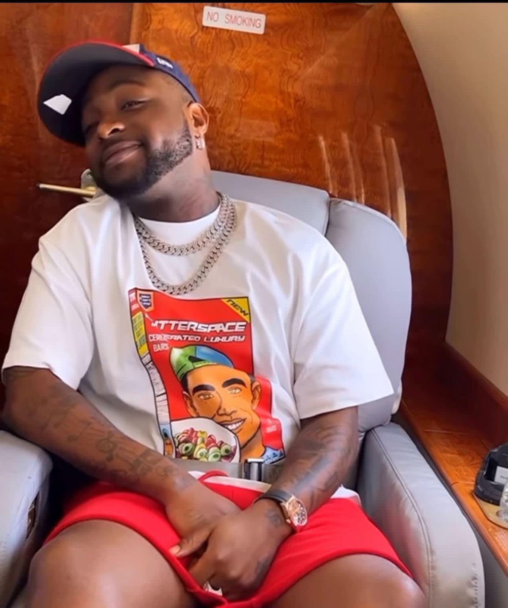 Fabulous__Jr's tweet photo. Davido, Young John, Black Sherrif ๐ค Outterspace shirts. Perfect and unique designs #DavidoxOutterspace https://t.co/S5jB6J2Enf
@outterspacelab https://t.co/VOSZwnCk4E