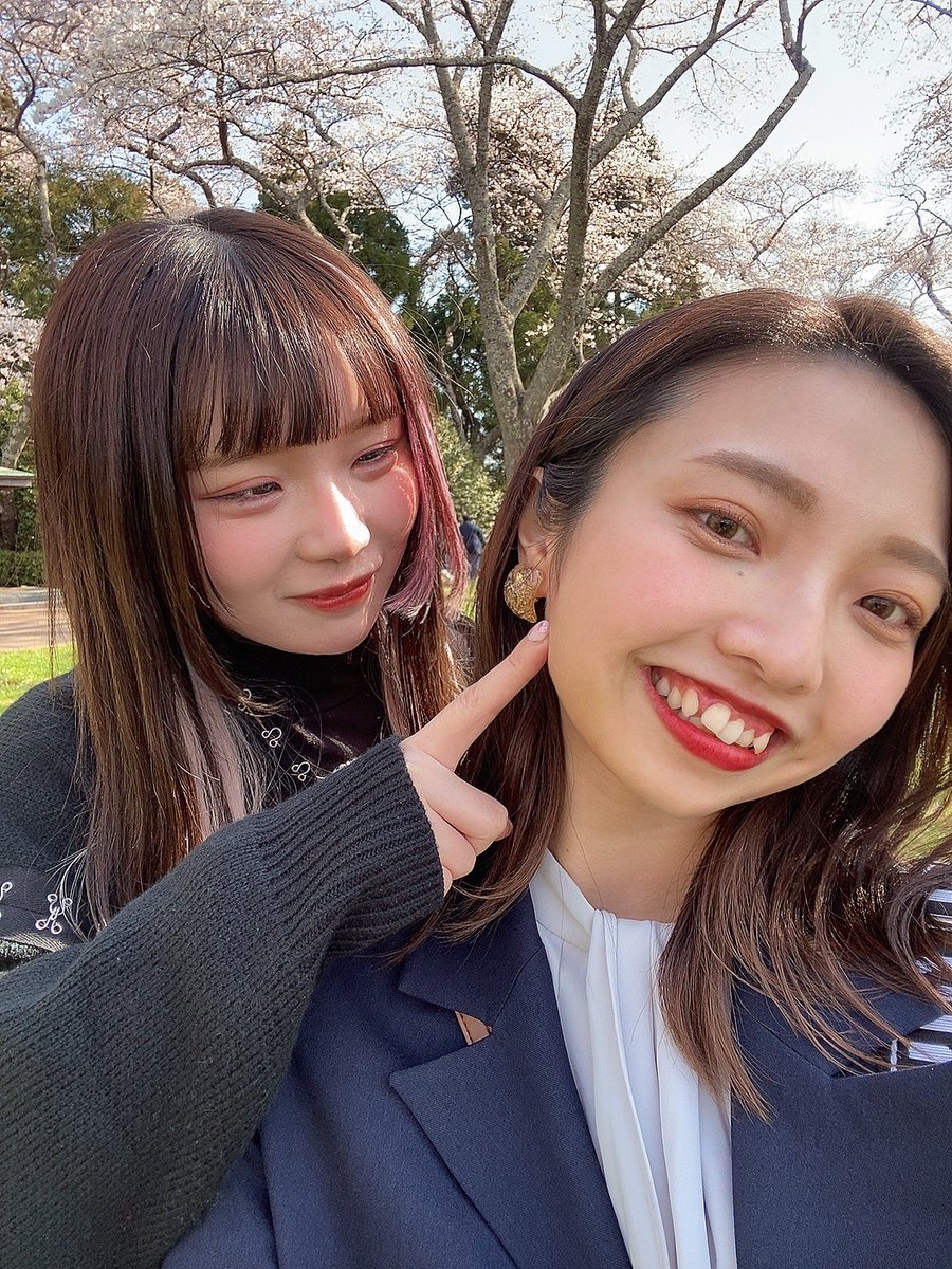 renaxo1016's tweet photo. ちょーーーーーー今さらなんですけど も ちゃんと遊んできました。
恒例の。4コマまんが。🌸 https://t.co/BXnJmCNuNp