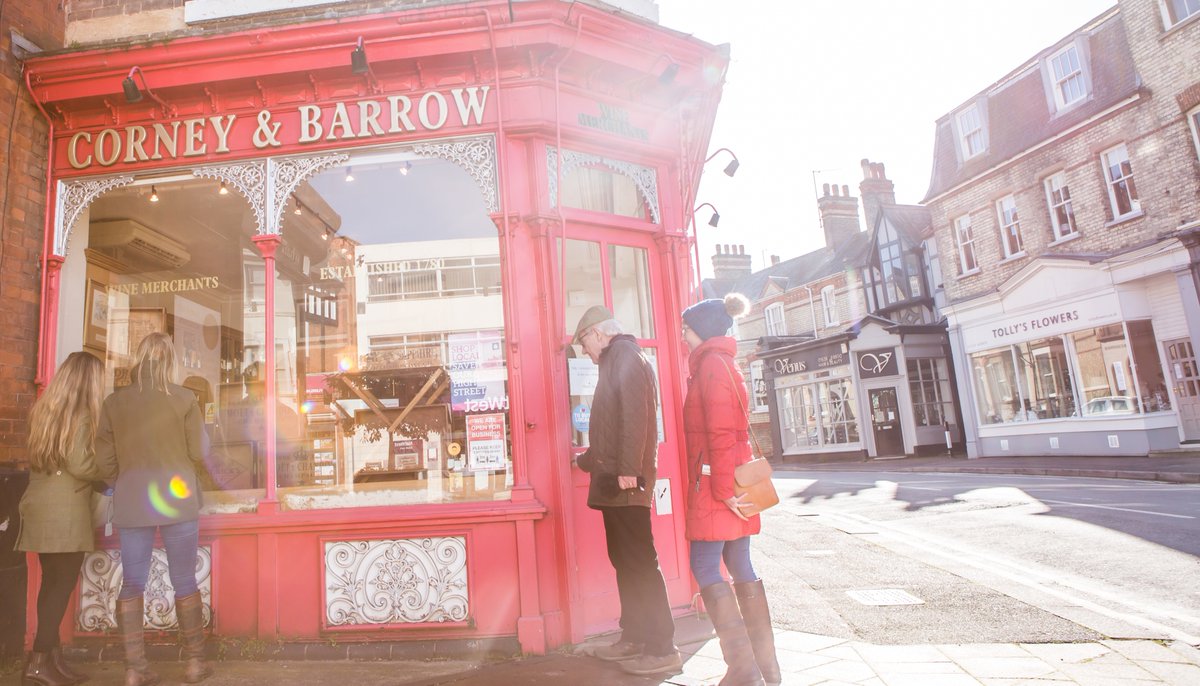 DiscoverNKT's tweet image. Looking for a weekend to remember? Come and #DiscoverNewmarket!

Enjoy an array of fantastic things to do, excellent places to eat and memorable places to stay for every budget!

Discover more and plan your visit at discovernewmarket.co.uk/latest_news/sp… #WeekendBreak