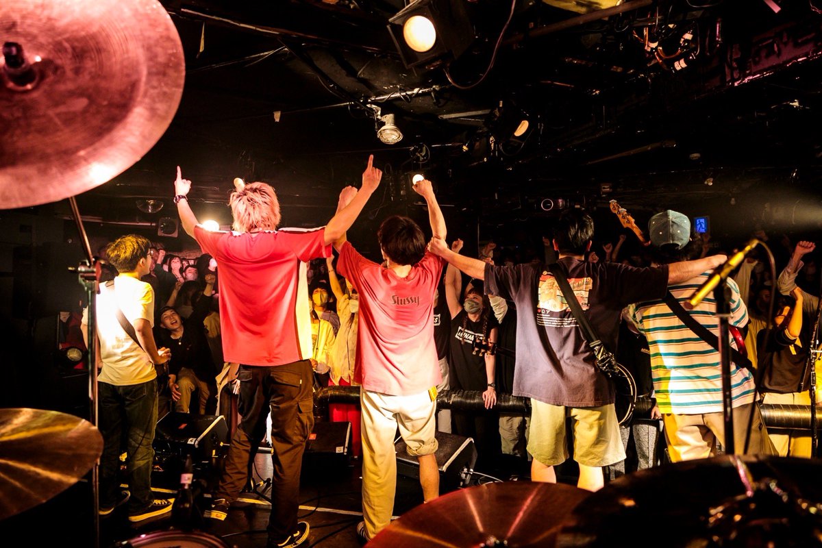 MINAMIS_pdf's tweet photo. 【🤘Photo🤘】
MINAMIS 
『CHABASHIRA FIGHT CLUB VOL.31』
2023/4/7(金)@渋谷La.mama

photo(@YUBOPHOTO) https://t.co/CfoMQKaLLl