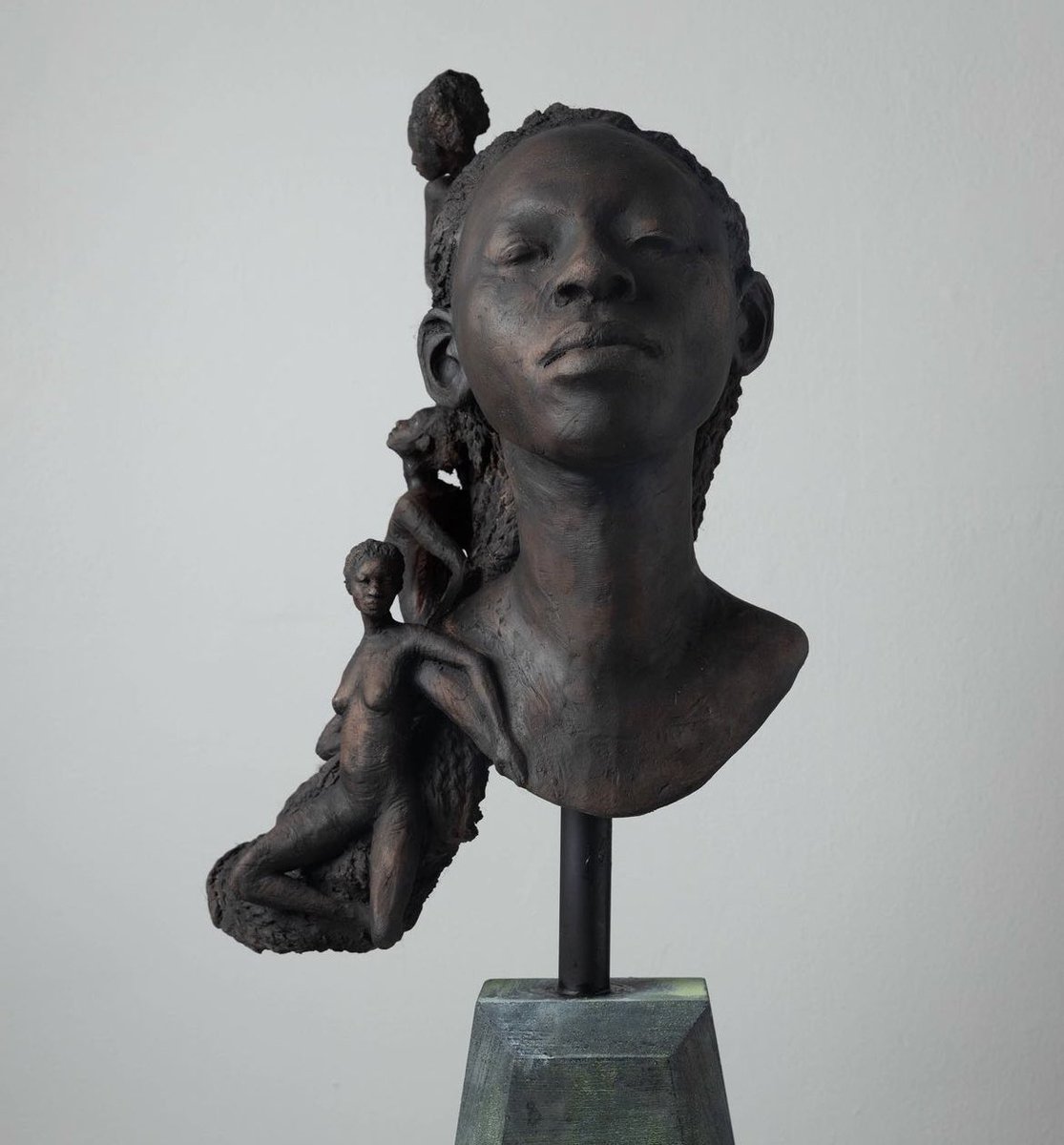 Art_Clvb tweet media