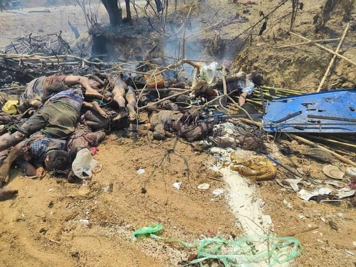 Today (11.4.2023),
At 8:11 a.m. Myanmar junta forces attacked a busy place of Pazigyi Village in Kanbalu Township by MI35 jet fighter.
Over 100 people were died in this attacking.
Let's pray for Myanmar 
#SaveMyammar #democracy #peace #RejectMilitaryCoup