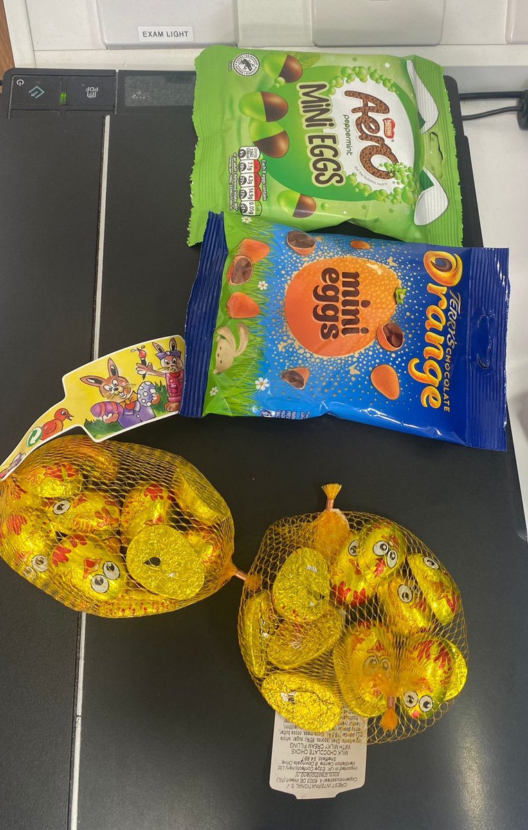 rmsscanning's tweet photo. Our #NHS patients are so lovely. 💚

Our hard-working team got lots of chocolate thank-yous over Easter.  

Here's a selection of some of the treats.

Great work team!

#MRI #CT #imagingsolutions #scanningpeople https://t.co/SHChO4wxQk