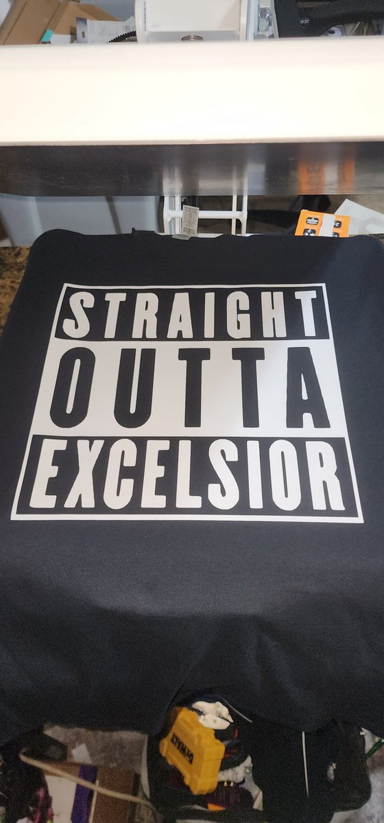 Barclaysprintin's tweet photo. Get your custom t-shirts printed for any occasion today
#custombirthdaytees #customtees #birthdaytshirt #customembroidery #customtshirts #promoaccessories #custommerchandise #promomerch #glassetching #screenprinting #screenprintingnyc #embroidery #custombuttonbadge #queensny https://t.co/Zs0E5lv4ga