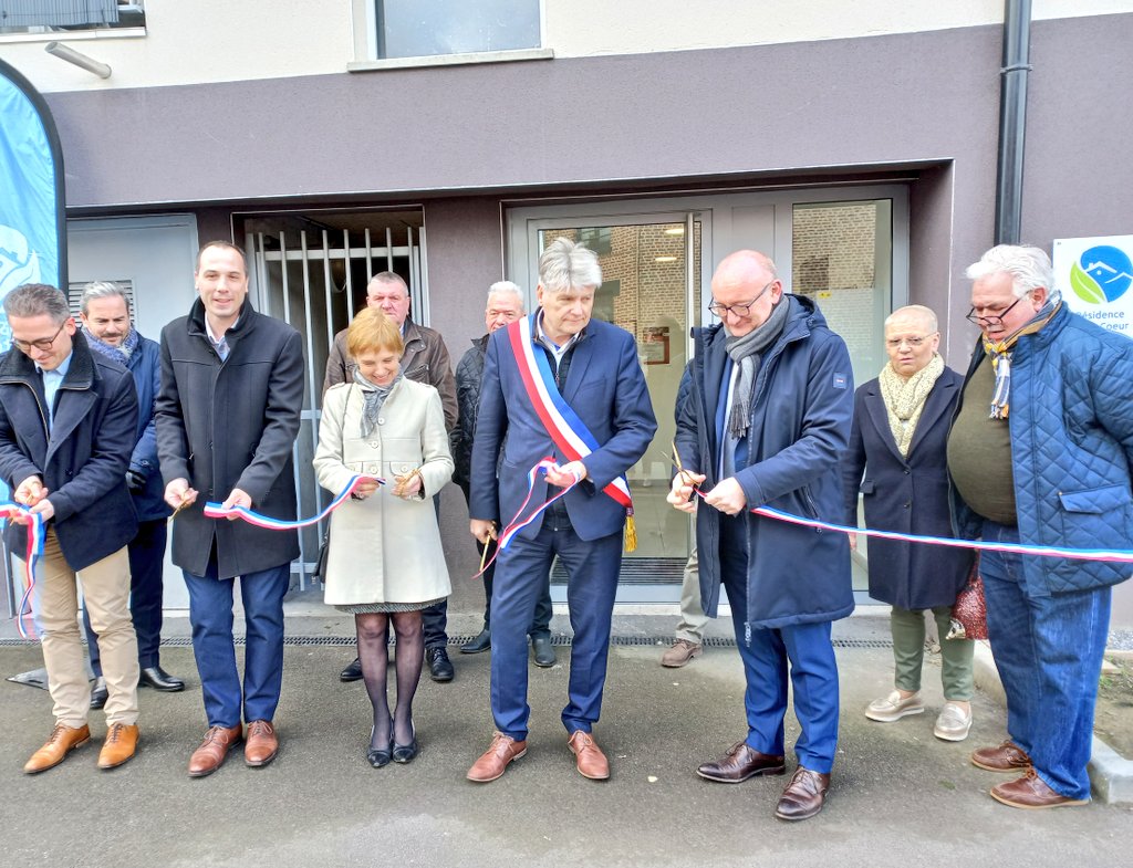 maisonsetcites's tweet image. Nous inaugurons la Résidence Sacré Cœur, une résidence de 66 #logements à @Armentieresvill. Il s'agit de notre premier programme sur la @MEL_Lille, construit avec #Promeo et #Septalia @prefet59 @ActionLogement @BanqueDesTerr