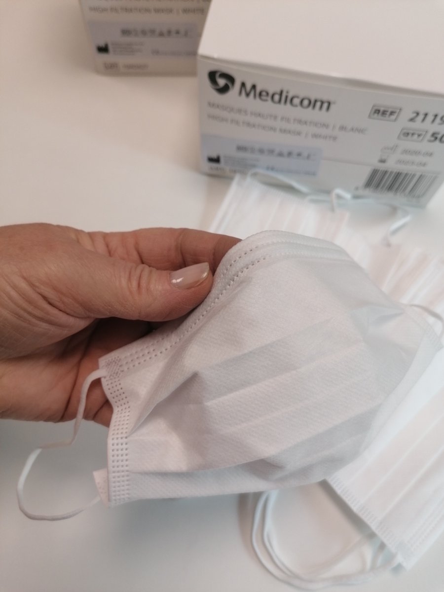 BiomarkLV's tweet photo. Lielisks piedāvājums! Akcijas cena mūsu labākajām ķirurģiskajām sejas maskām! Te - https://t.co/RaeZYyLa6k
Medicom MEDICAL SPLASH MASK - ķirurģiskā maska ar ausu gumijām, IIR tipa, šļakatu rezistence, balta, iepakojumā 50 gab. https://t.co/Juj0mLGr6M