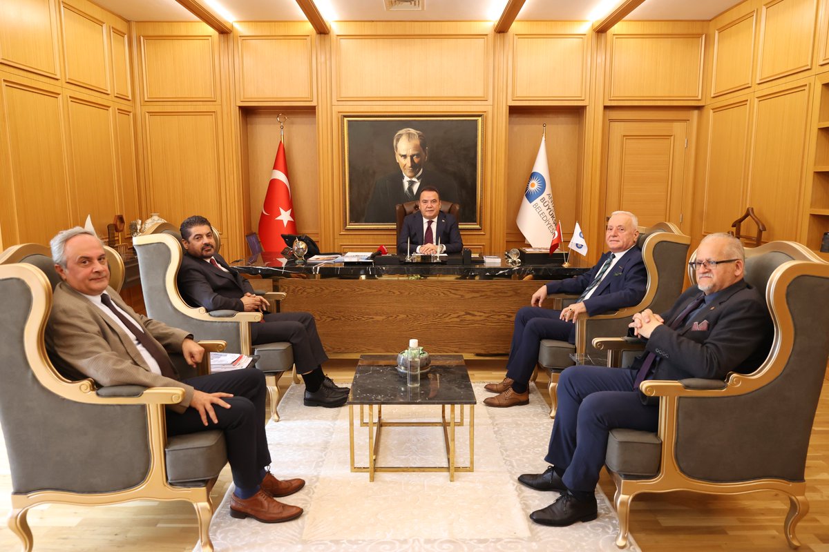turkonfed's tweet photo. 100. Yıl Buluşmaları kapsamında @ANTALYABB Başkanı @BocekMuhittin'i ziyaret eden #TÜRKONFED Başkanı @Ssonmez01 ve #TÜRKONFED Heyeti ile karşılıklı iş birliği süreçleri ve gündem değerlendirmesi yapıldı. #YüzüncüYıl #YüzüncüYılBuluşmaları

@Baksifed @ANSIAD https://t.co/hP5AS9jLMn