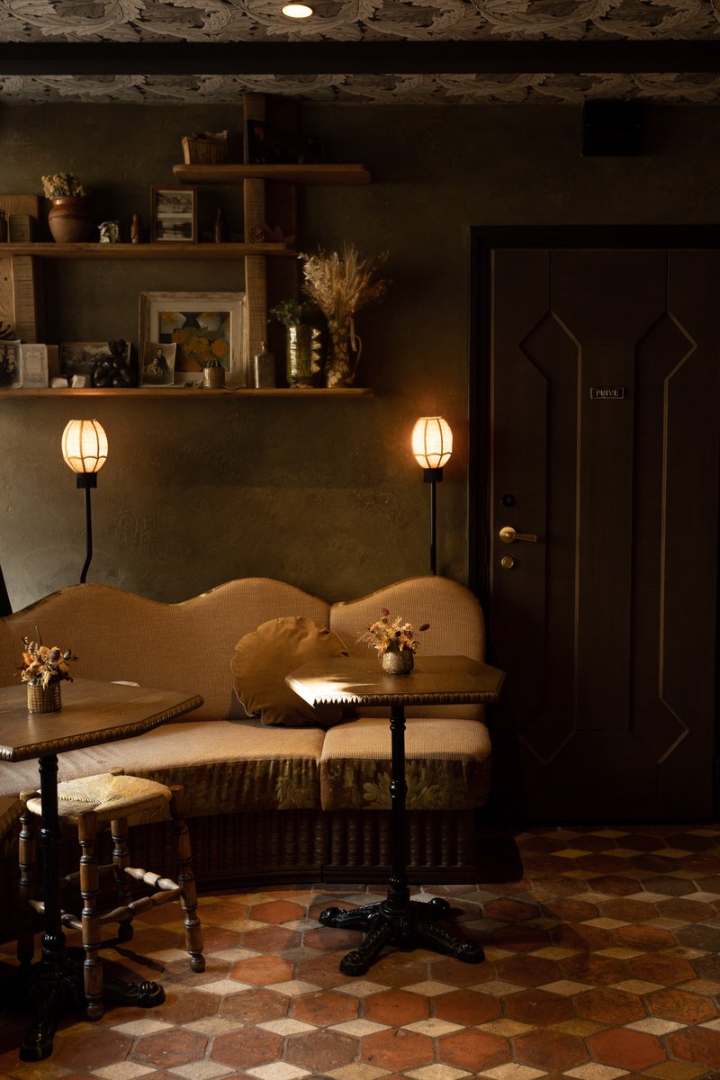 lescalevoyage's tweet photo. Our latest Parisian discovery! Babel Belleville, the hotel that honours the neighbourhood's rich history and diversity. Read the article

https://t.co/9B4rW8YOcs

#Paris #hotel #travel #LuxuryHotel #LuxuryTravel #TravelGuide https://t.co/TPnpokTH2x