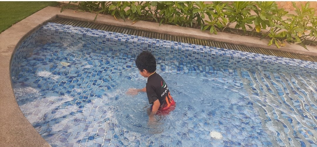 andydeb007's tweet photo. <4/4> to meet you and am sure it would be one memory that he would cherish and also help him look up to life growing up. Would you be able to take out time for this young Delhi fan of yours? #RCB #ddca #IPL @FeverFMOfficial  @RCBTweets @StarSportsIndia @JioCinema https://t.co/9csv5QGK3f
