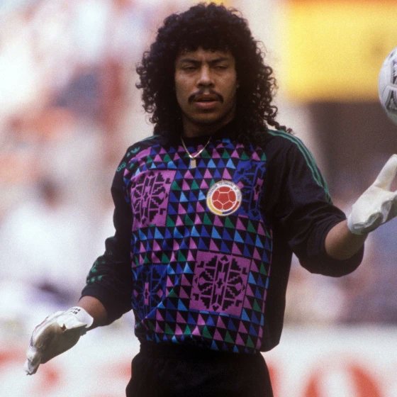 cafeinterneth tweet media